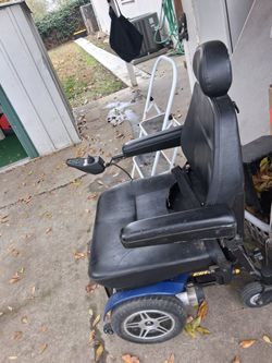 Jazzy Elete Xtra Large Motor Chair