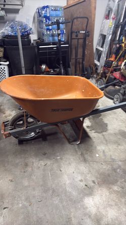 Wheel barrel