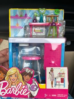 NEW Barbie science lab toy set