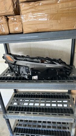 Lexus passenger side LED Headlight
