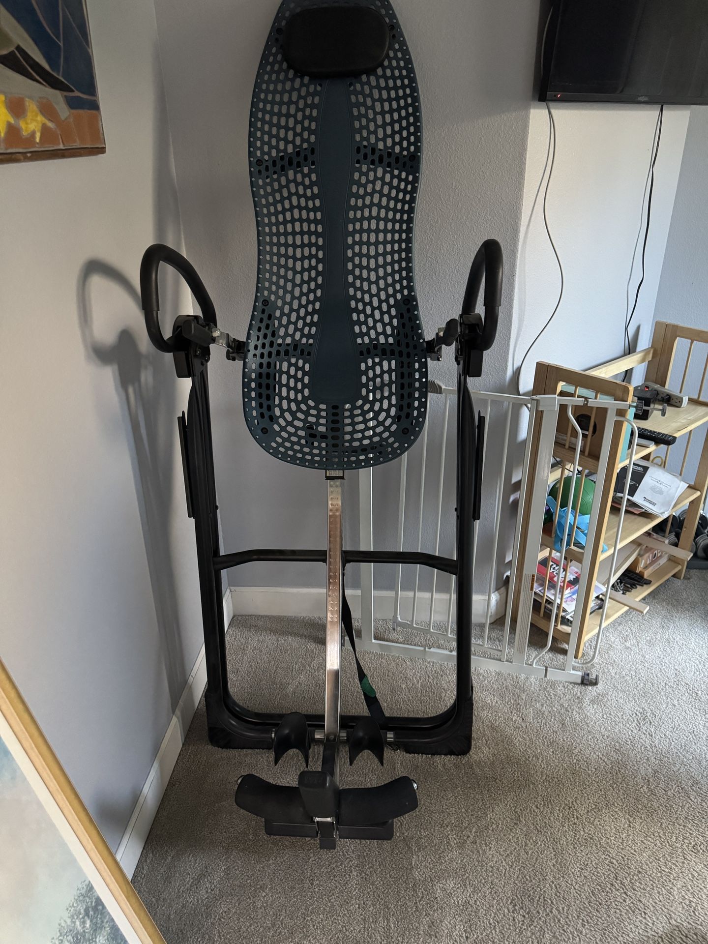 Inversion Table Hardly Used