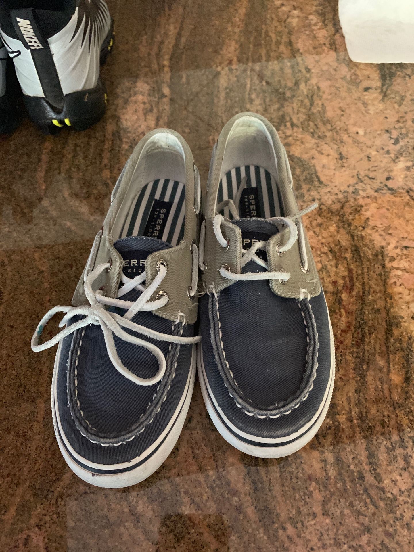 Sperry for little boys size 1.5