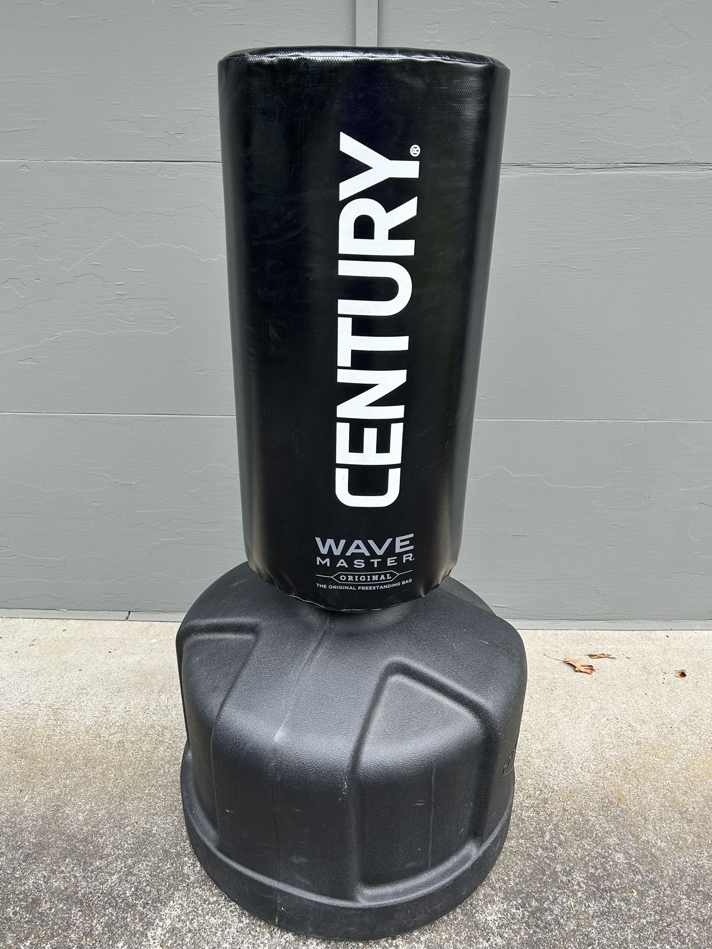 Century Wave Master Punch And Kick Trainer