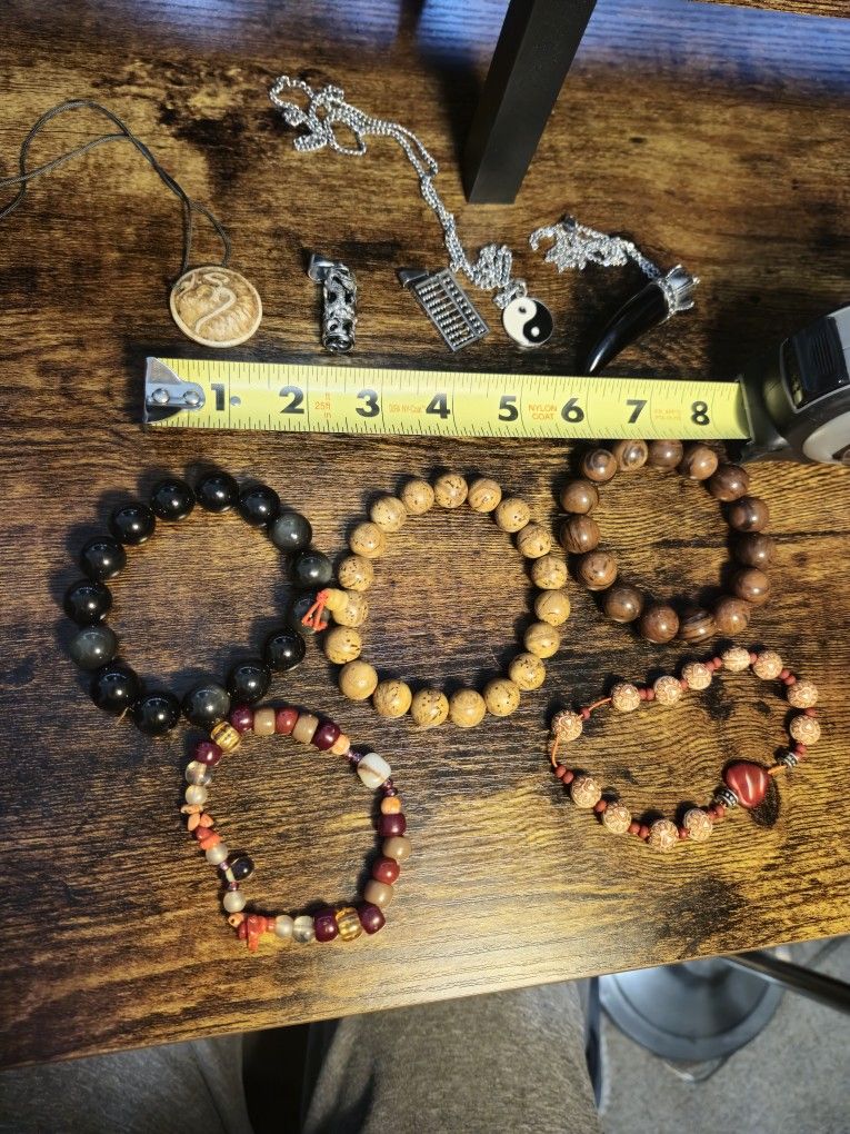 Buddha Bead Bracelets & Pendants
