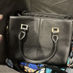 Medium Black Purse Bag