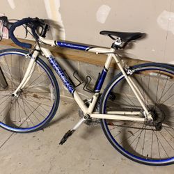 Trek 1000 26” Road Bike Men’s/Womans