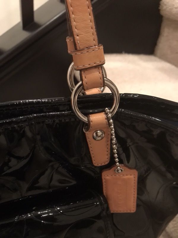 COACH LEAH EMBOSSED PATENT LEATHER TOTE SHOULDER