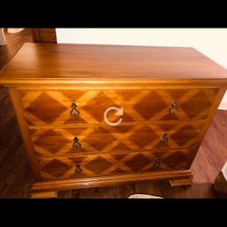 1933 Classic Art Deco Dresser