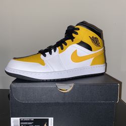 Air Jordan Retro 1 Mid