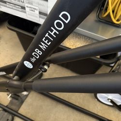 the DB METHOD - Squat Machine