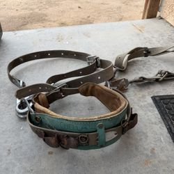 Klein Tools Full Floating Lineman’s Body Belt, with 2 Positioning Straps