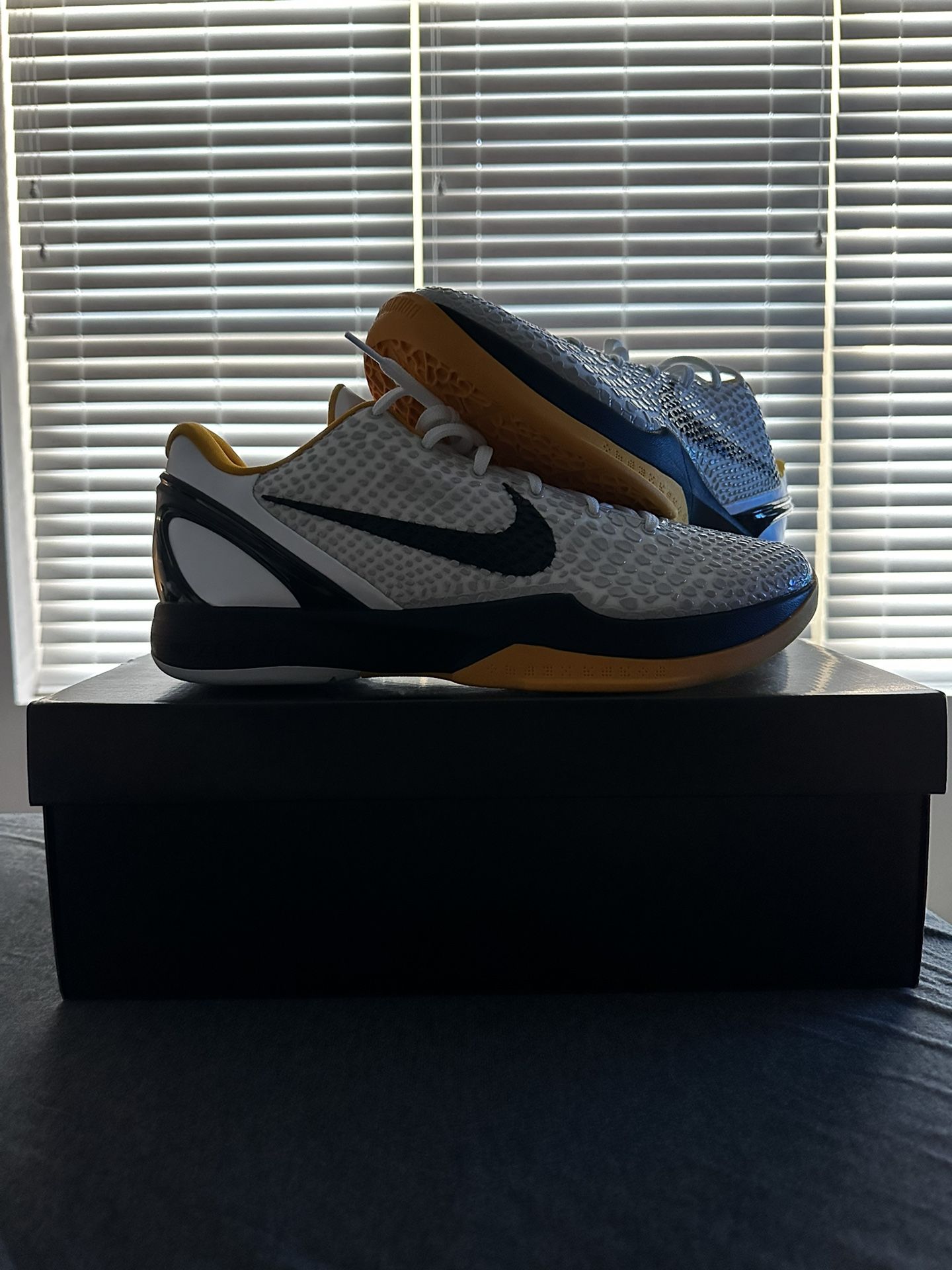 Kobe 6 ‘Del Sol’ Size 13