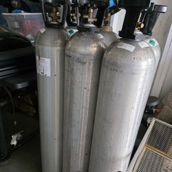 50LB Co2 Tanks