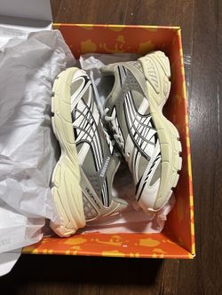 Size 8 puma velophasis pleasures 