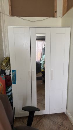 IKEA CLOSET