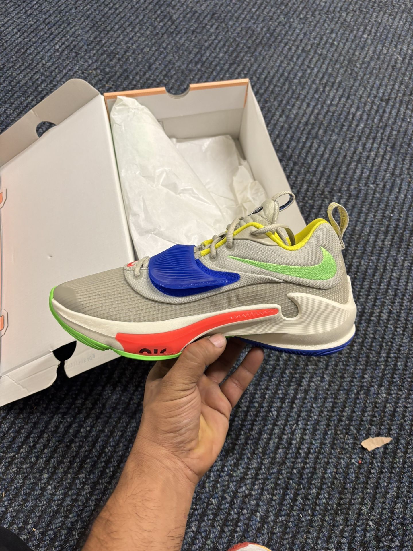 Nike Freak