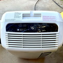DeLonghi Portable Air Conditioner 
