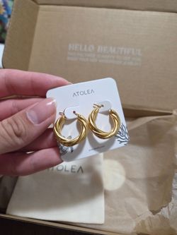 Atolea Everyday Hoop Earrings