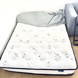 SEMIELO 12” Queen Size Mattress (pickup at Treasure Island)