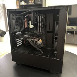 NZXT Streaming Gaming PC