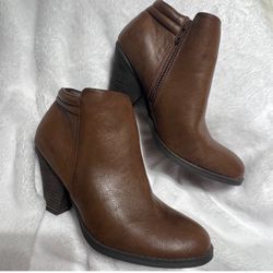MIA Brown Ankle Boots Booties 7.5  