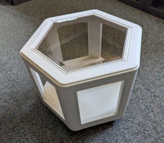 NICE VINTAGE MCM HEXAGON END TABLE 21 1/2T. X28W X28L REFINISHED