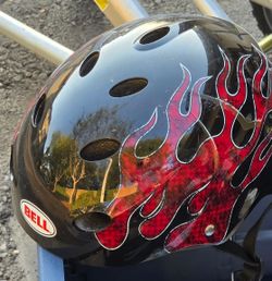 Bell Bike Helmet Black Red Flame