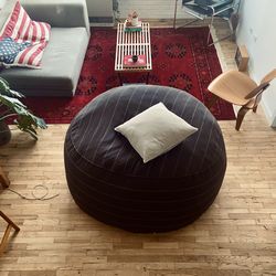 Urban Zen, Designer Pouf / Beanbag