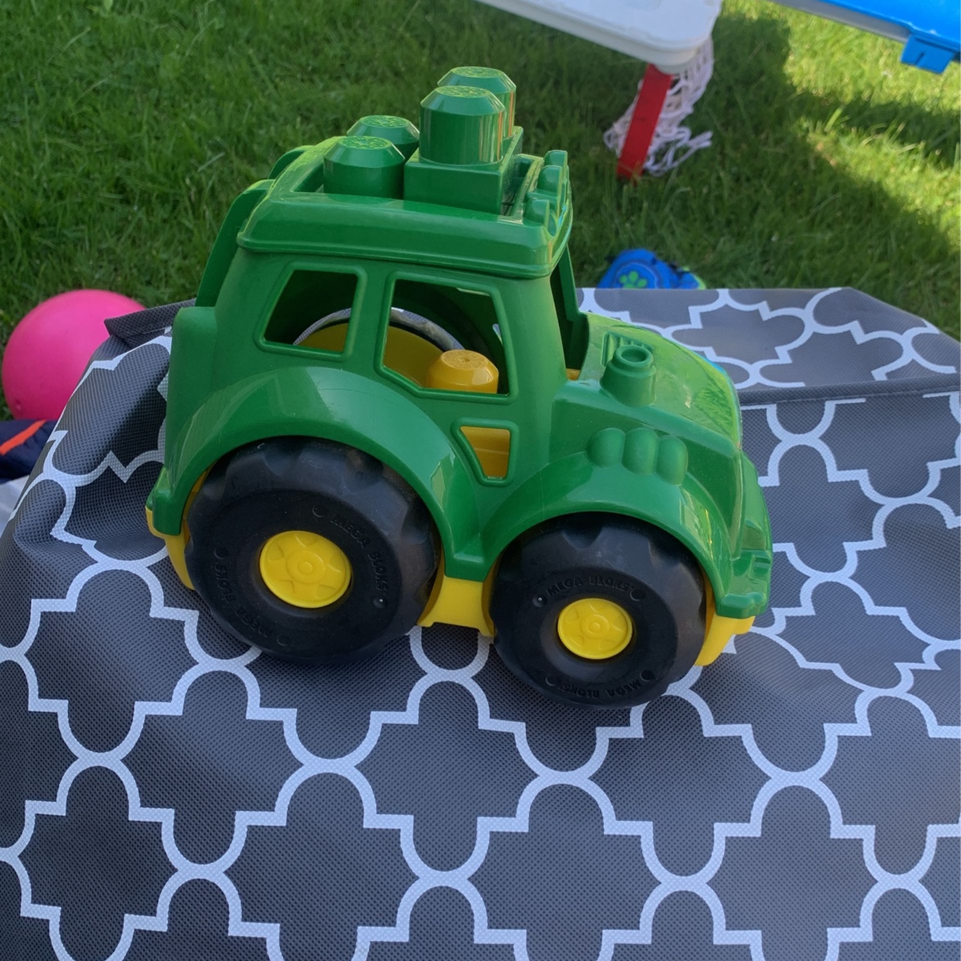 Mega blocks john deere