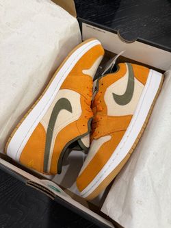[BUSINESS CLOSING SALE] Air Jordan 1 Low SE Light Curry