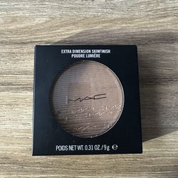 MAC Extra Dimension Skinfinish Highlight