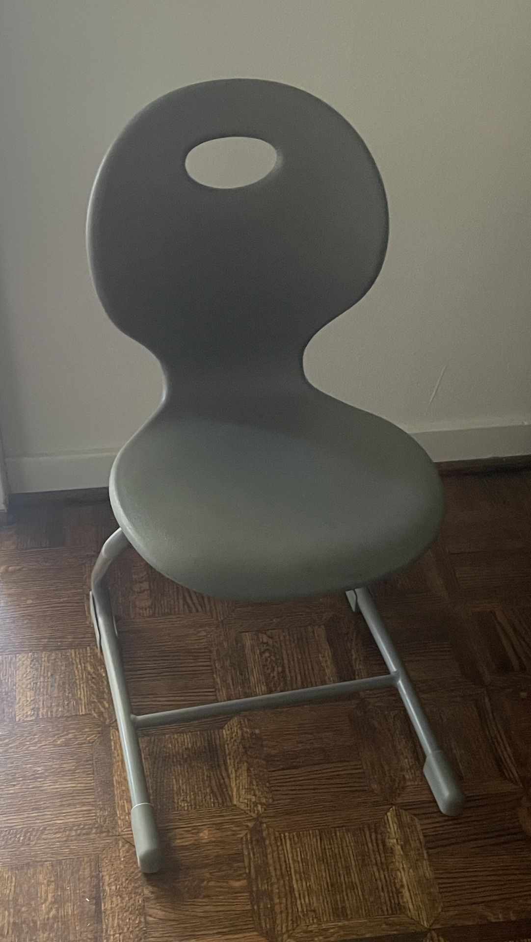 Free: Kid Chair