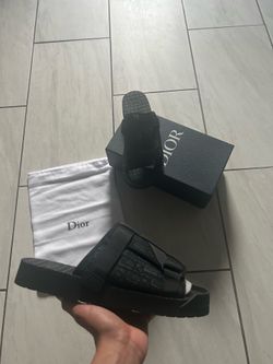 NEW! Dior men slides Size 11-10