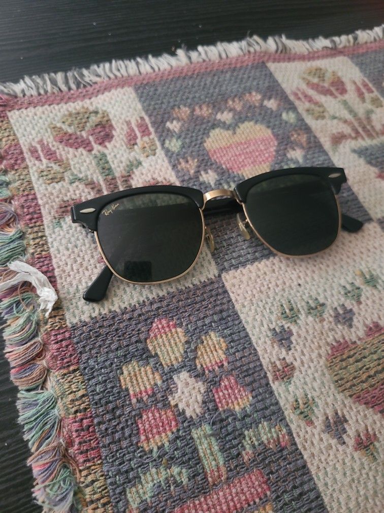 Ray Bans , Original Model # W0365 ,BAUSCH And LOMB RAY BAN USA