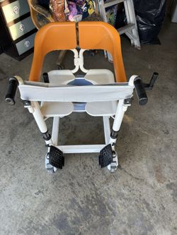 Hydraulic Restroom Chair