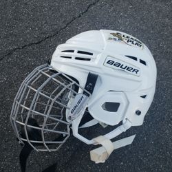 Bauer Youth Hockey Helmet