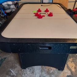 Air Hockey Table