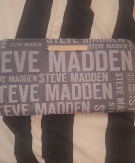 Womens Steve Madden Wallet