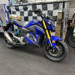 Brand New Boss Motor 200cc Automatic Motorcycle 