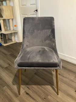 Karina velvet upholstere dining chair