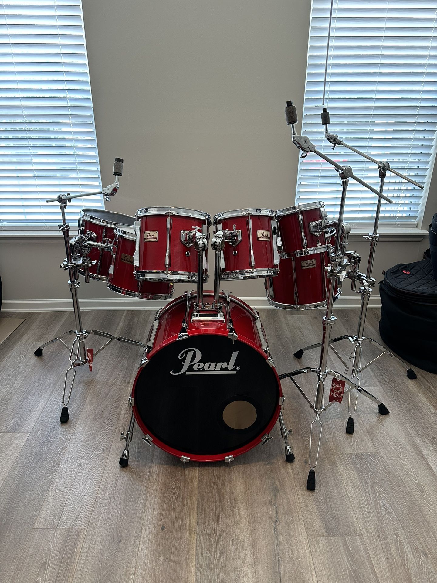 Pearl Maple MLX Drum set