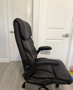 ergonomic chair