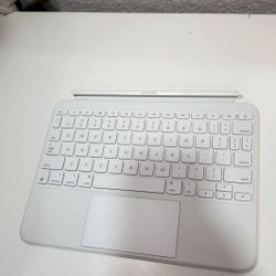 Apple Magic Keyboard 11 Inch 