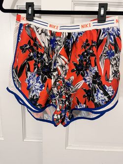 Nike Shorts/Nike icon Clash/Tempo Luxe 2 Midrise