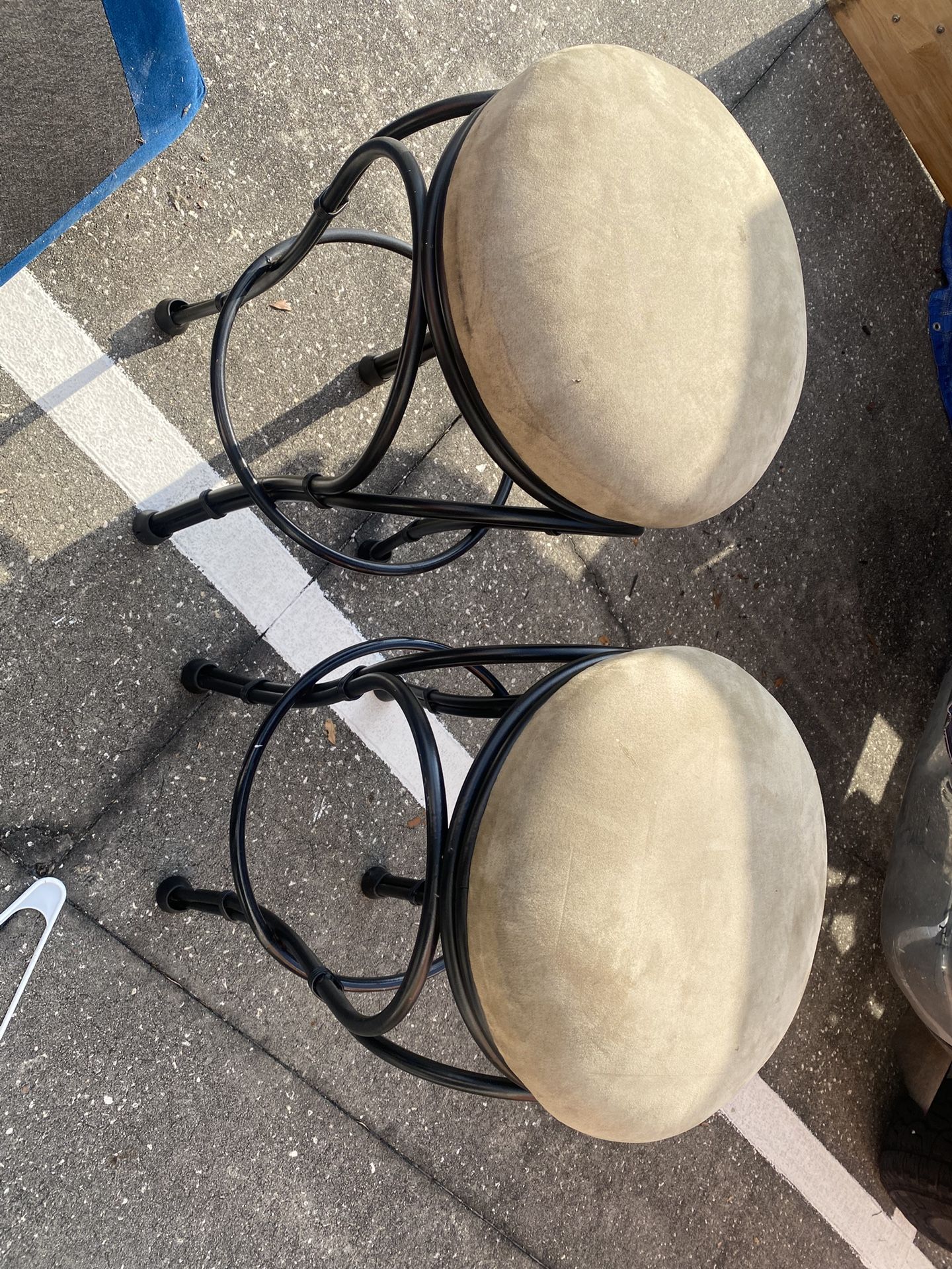 Bar Stools 