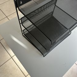 Metal Mesh Organizer.