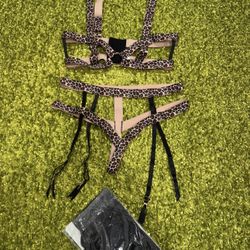 LEOPARD PR INT B RALETTE  & G-STR ING SET