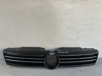 2011 2012 2013 2014 VOLKSWAGEN JETTA GRILLE OEM 5C6.853.653