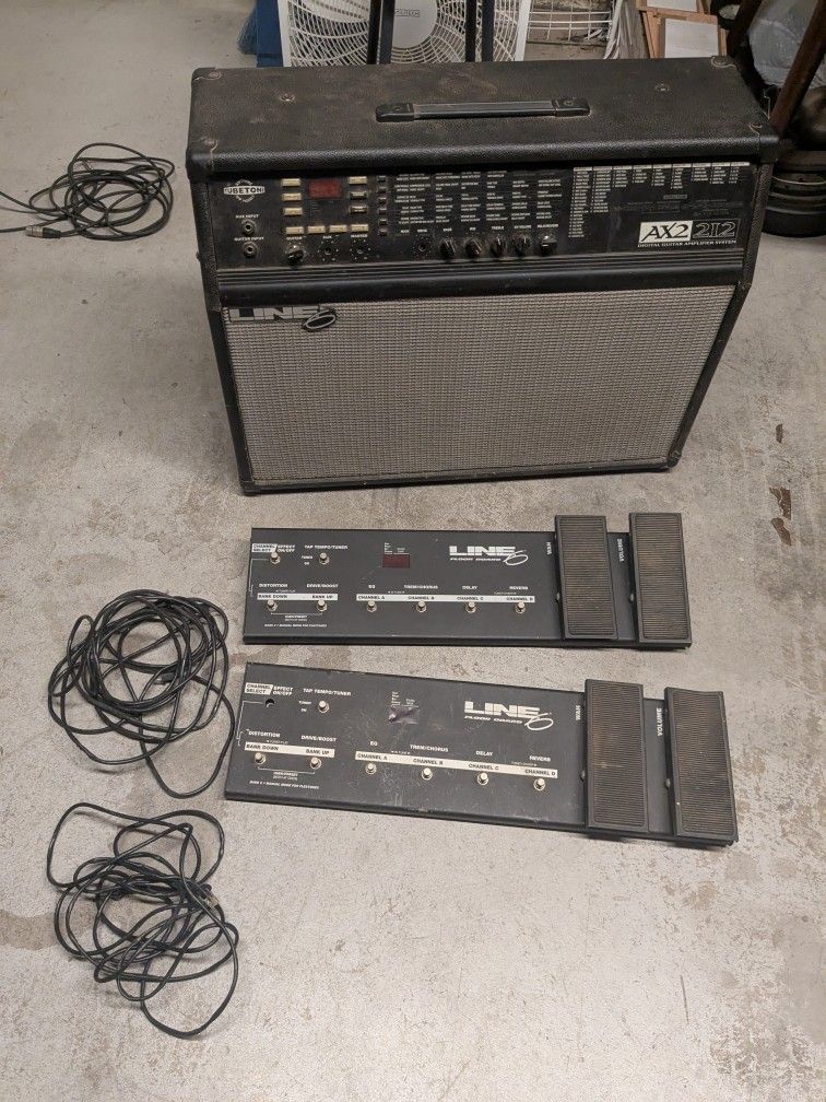 Line6 AX212 Guitar Amp and Foot switch For Parts