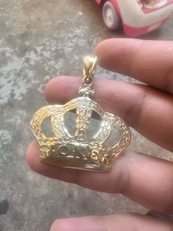 Pendant gold